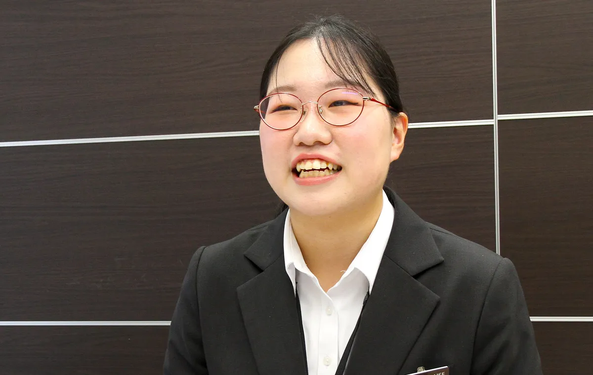 太田店 桒原 彩名